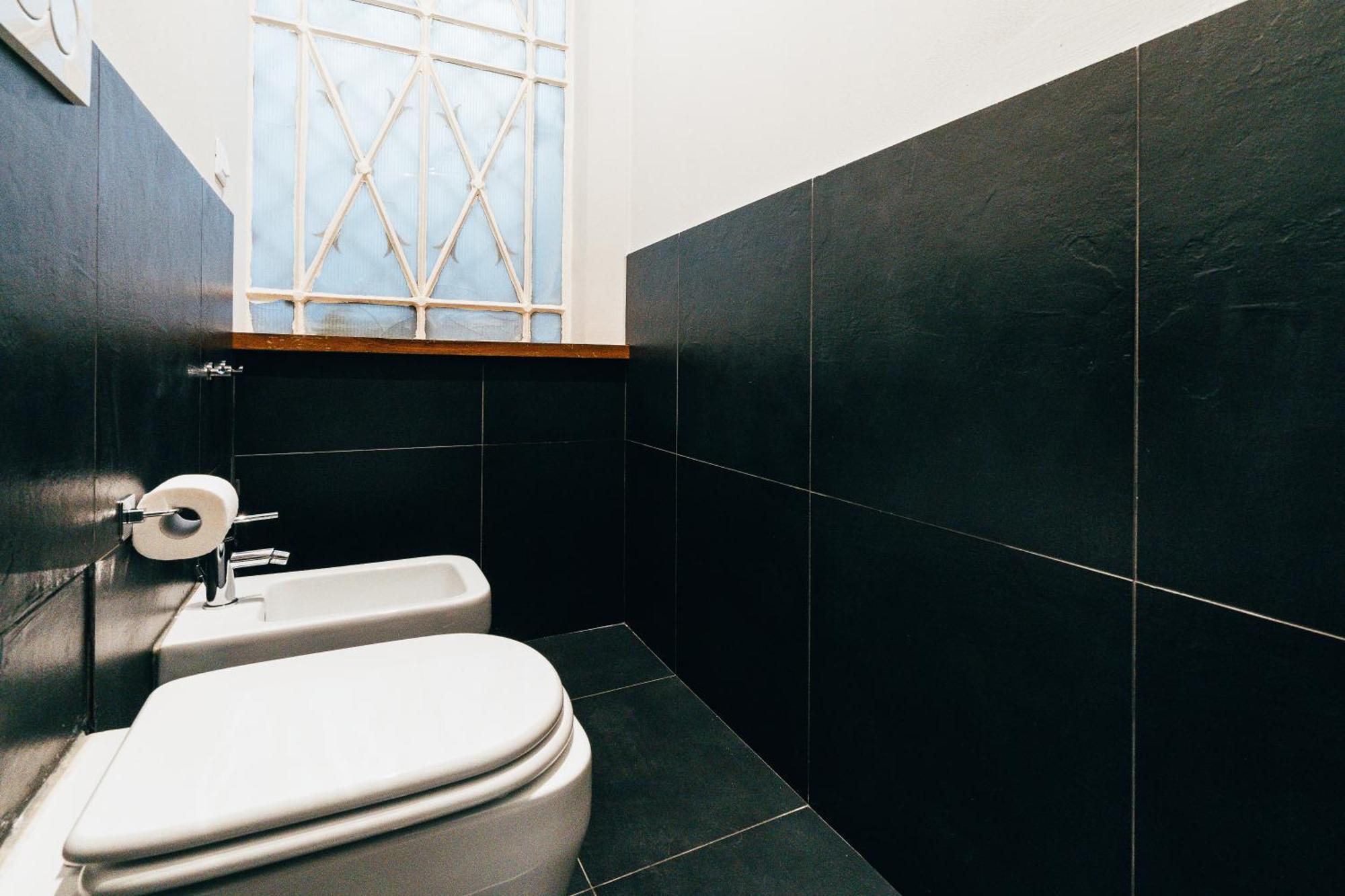 Bologna Suites - Private Bathroom Exterior photo