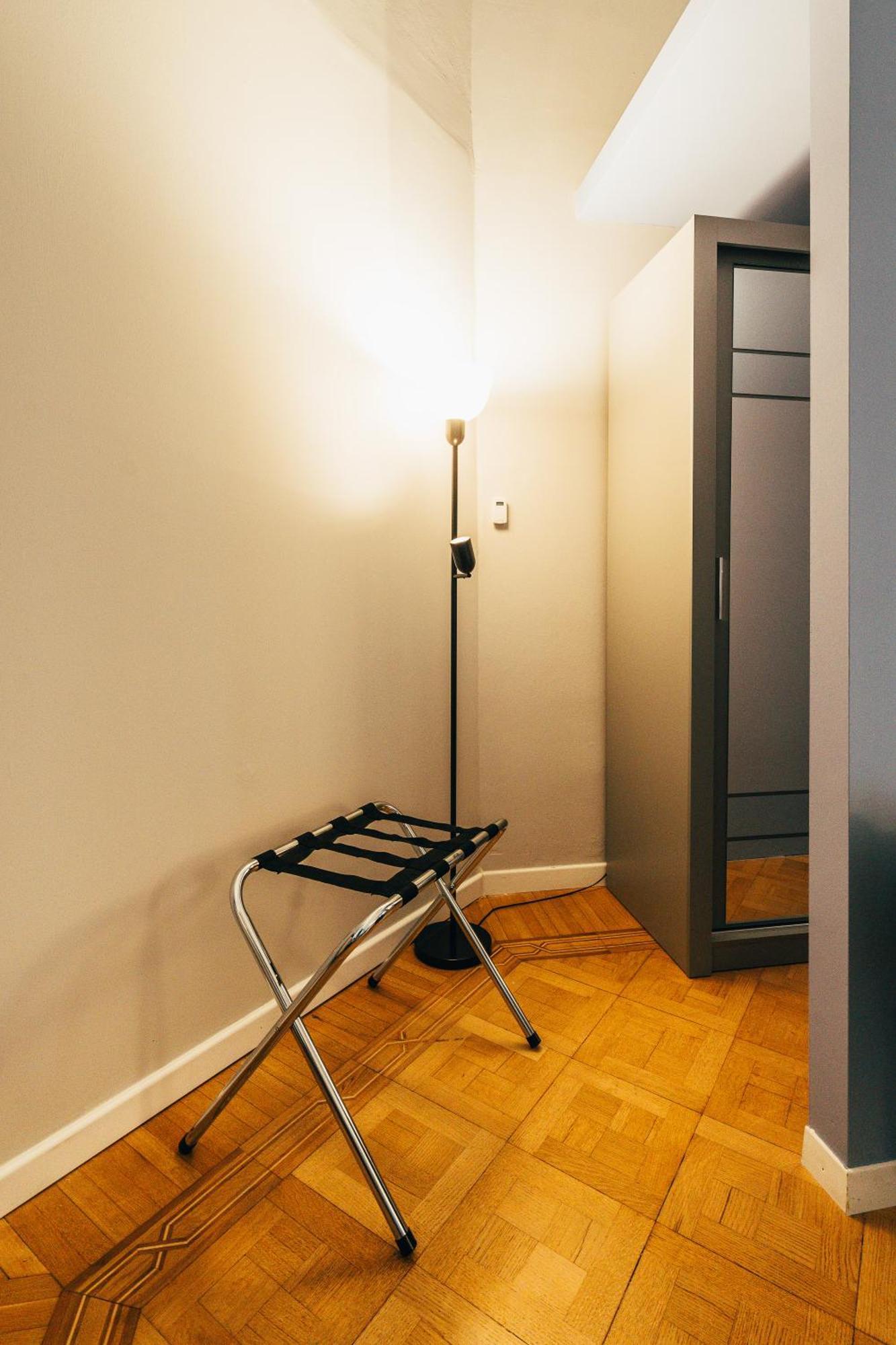 Bologna Suites - Private Bathroom Exterior photo